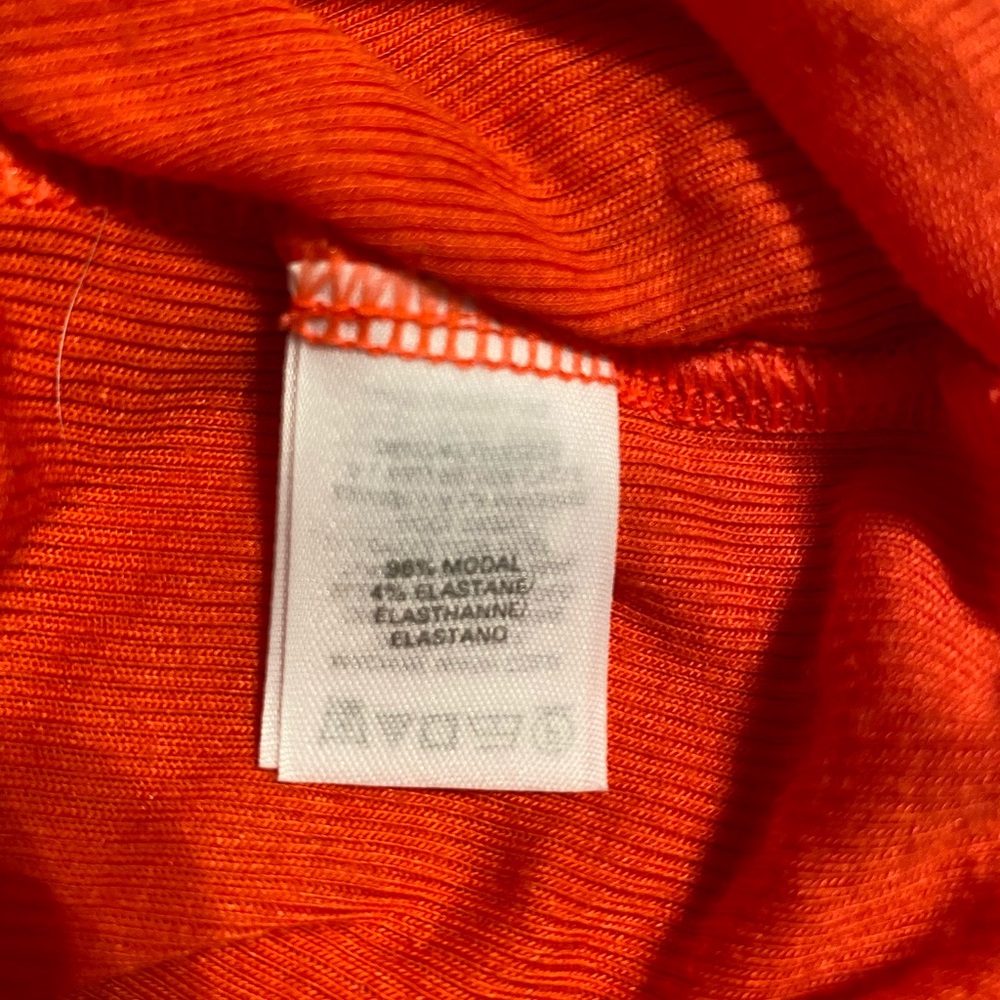 Victoria’s Secret orange/red knit dress with low cut back size Medium - Picture 7 of 7